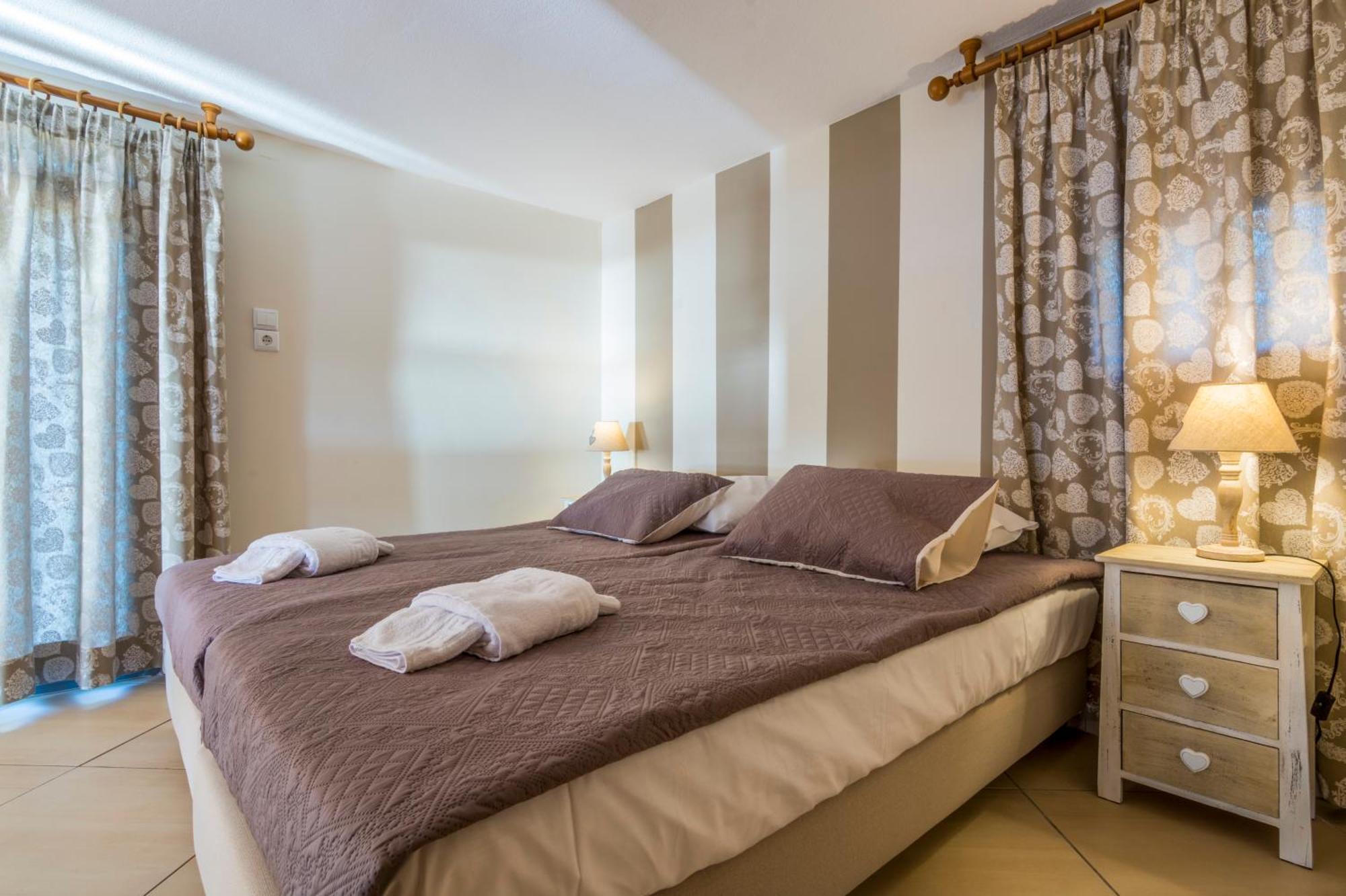 Louiza Apartment Pyrgi (Chios)